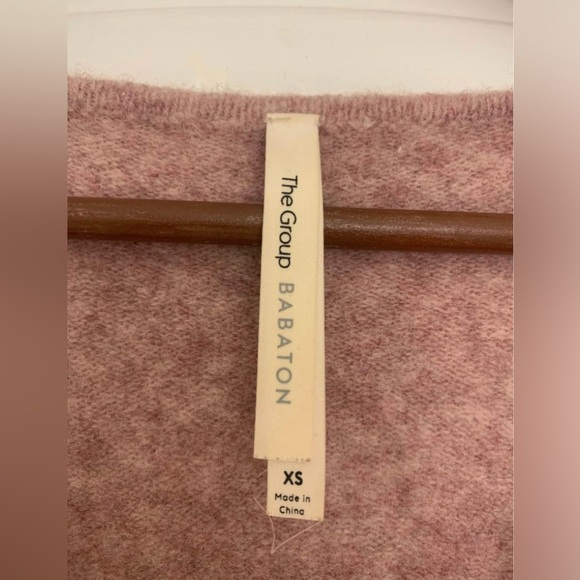 Pink Aritzia Babaton sweater - Picture 2 of 2